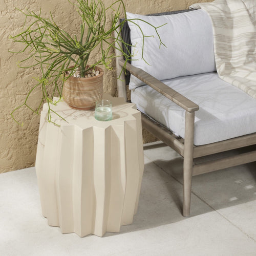 Gem Outdoor End Table Parchment White Staged View 105012-002